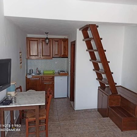 Отель Asvestoti Mesonettes Blue Light Σιελ Μεζονετεs Pera Gyalos Экстерьер фото